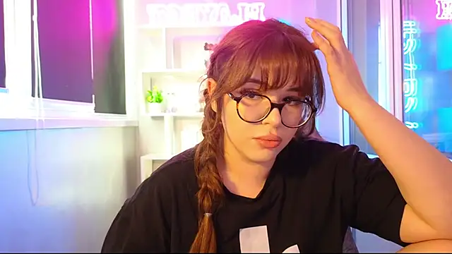 CutiePie3 online show from November 30, 9:35 am