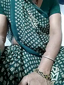 Hot Falguni online show from October 22, 1:38 pm