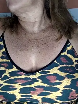 Kasandra Ho online show from September 15, 7:05 am