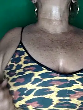 Kasandra Ho online show from October 26, 6:25 pm