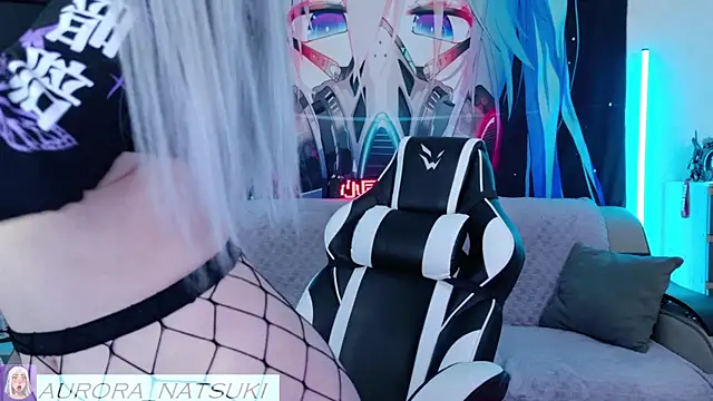 Aurora Natsuki online show from October 18, 7:37 pm