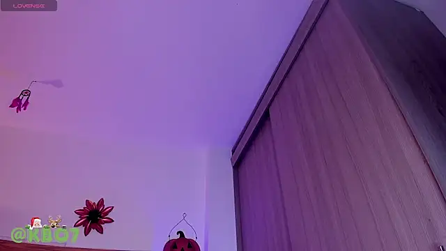 kimberly latin online show from November 21, 6:54 pm