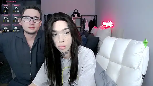 Tanya M online show from April 13, 4:30 pm