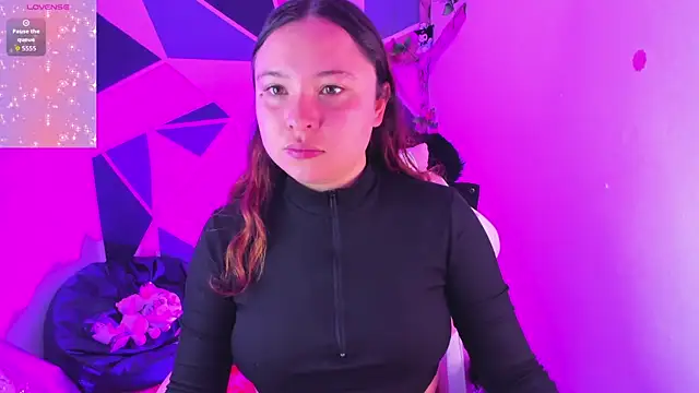 Carol Pinter online show from April 8, 3:03 pm