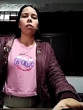 Lucianaferro  online show from October 14, 11:35 am