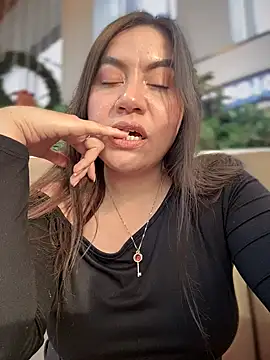 Iam  Cristal online show from January 8, 10:03 pm