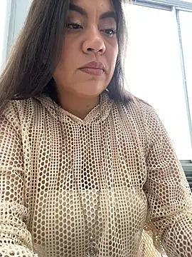 Iam  Cristal online show from February 2, 9:58 pm