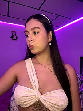 kanne mia online show from October 15, 9:06 pm