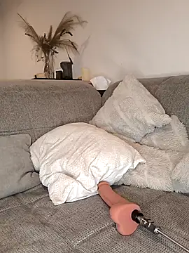 Secret couple  online show from November 21, 6:59 am