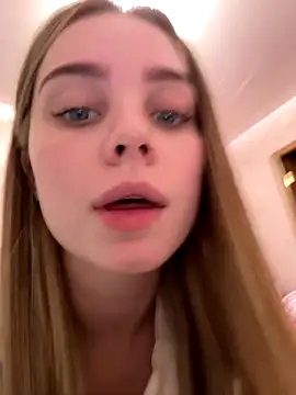 SIlviaBeyt online show from September 23, 7:34 pm