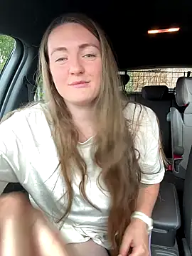 BustyBonnieUK online show from September 19, 11:53 am