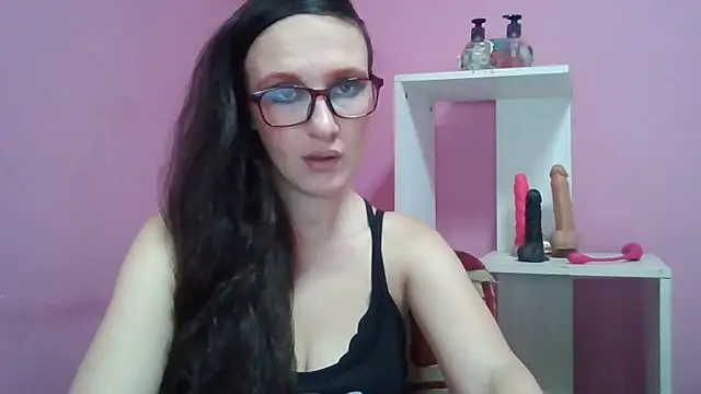 LolaBoobs online show from April 21, 7:04 am