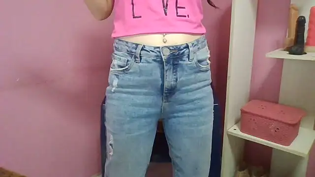 LolaBoobs online show from February 3, 6:40 am