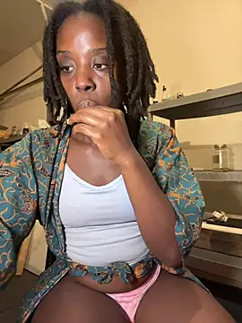 choclatepeaach online show from March 24, 5:02 am