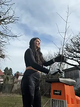 -OLYA- online show from February 26, 12:37 pm