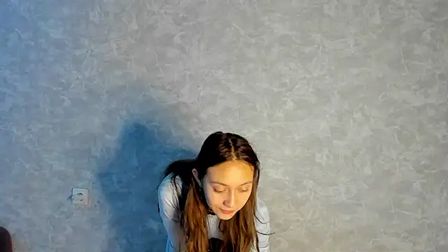 Snapshot of EllaSky_xoxo chatting on October 9, 4:22 pm EllaSky xoxo online show from October 9, 4:22 pm
