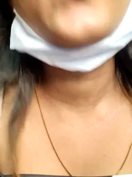 its sophiaa online show from February 22, 10:16 am