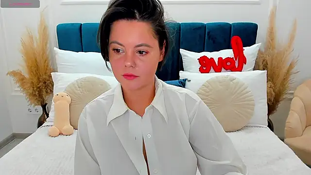 Lady AliBi online show from February 17, 11:20 am