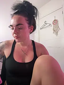 yorkshiregal online show from July 21, 9:54 am