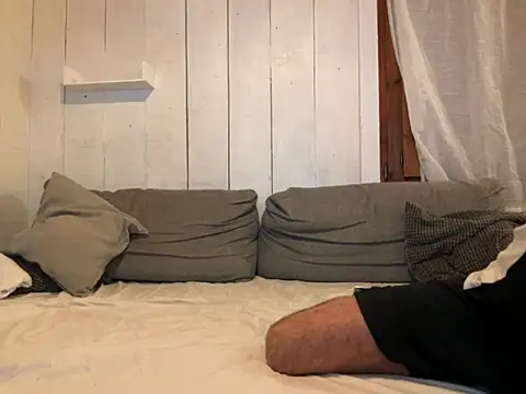 trebord77 online show from February 2, 8:52 pm