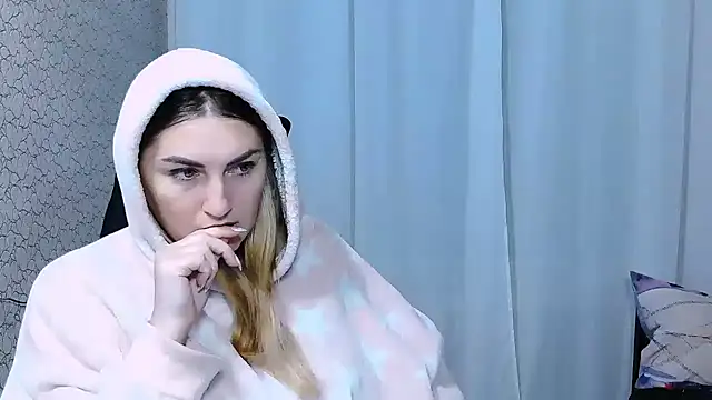 JaneLaJewel online show from October 28, 3:18 pm