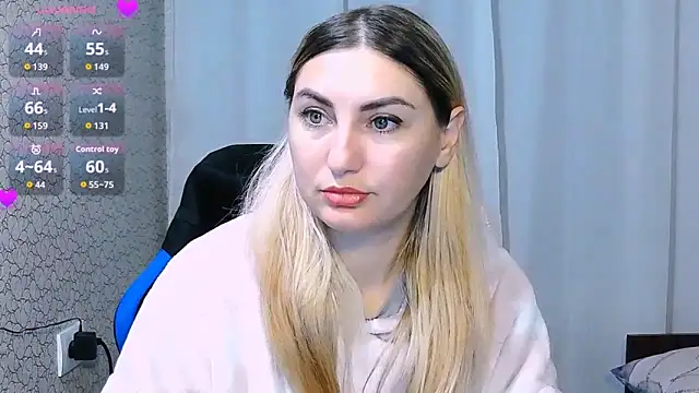 JaneLaJewel online show from October 31, 9:19 pm