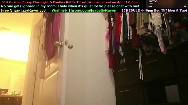 IsabelleRaven online show from April 3, 9:02 pm