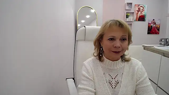 Milla Cutie18 online show from February 12, 5:53 am