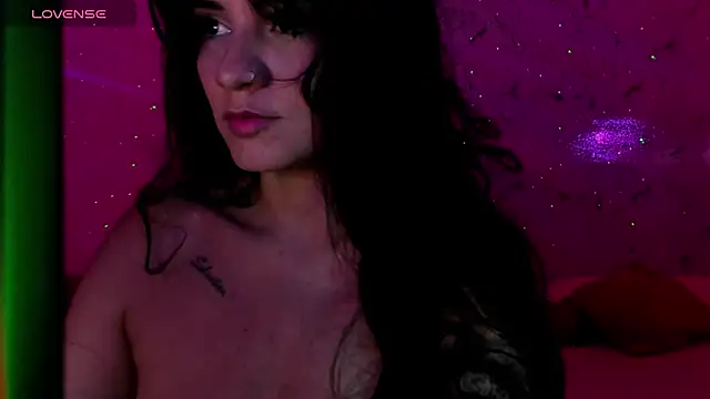 elissa iris online show from April 13, 2:13 am