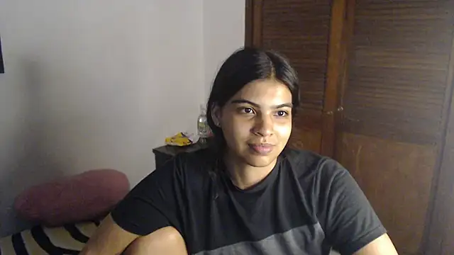 Pocahontas Princess  online show from September 21, 5:17 am