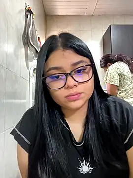 alissonfernandez  online show from September 17, 2:59 pm