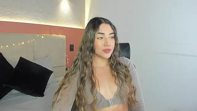 AniiRose online show from November 17, 12:00 am