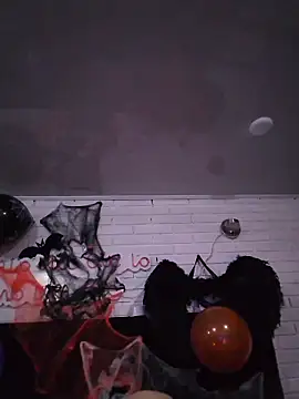 -Lola Bunny online show from October 29, 11:07 pm