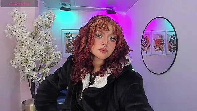 Theia moon online show from November 21, 1:35 pm