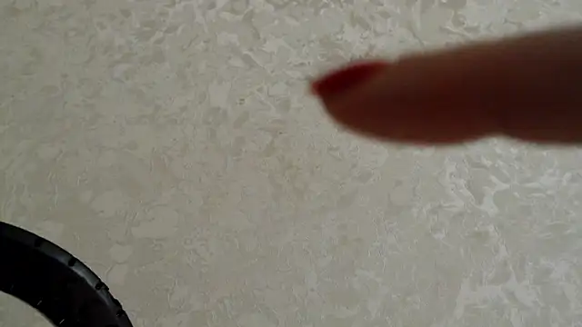 KissMyVibe online show from March 12, 10:45 pm