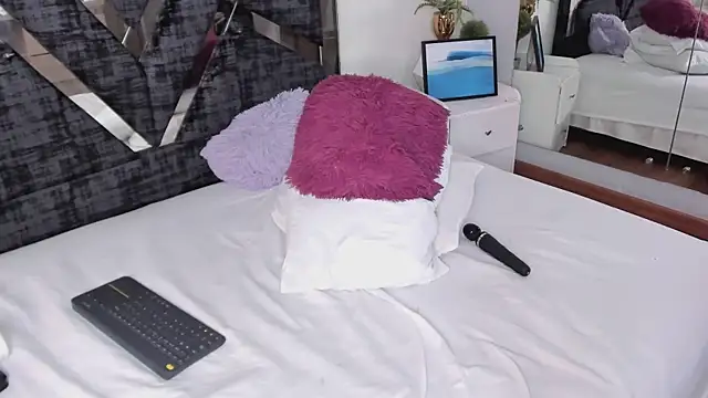 Jonness Isa  online show from February 19, 1:21 pm