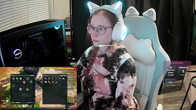 LilyFoxxx online show from May 6, 6:17 am
