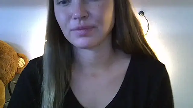 Lucky Anna online show from December 2, 7:16 pm