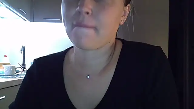 Lucky Anna online show from September 12, 4:03 pm