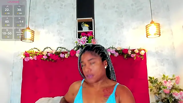 Snapshot of SilvannaFit chatting on September 25, 12:15 pm SilvannaFit online show from September 25, 12:15 pm