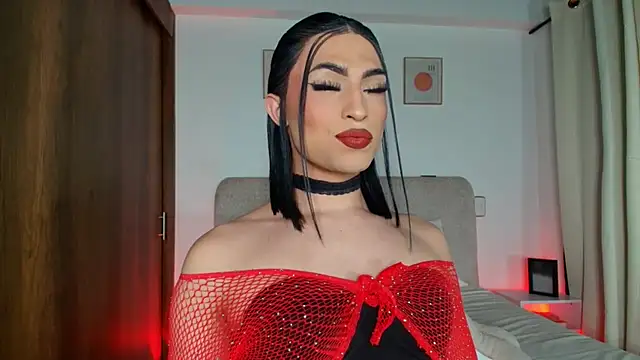 Snapshot of KarolPorttela chatting on October 19, 10:56 pm KarolPorttela online show from October 19, 10:56 pm