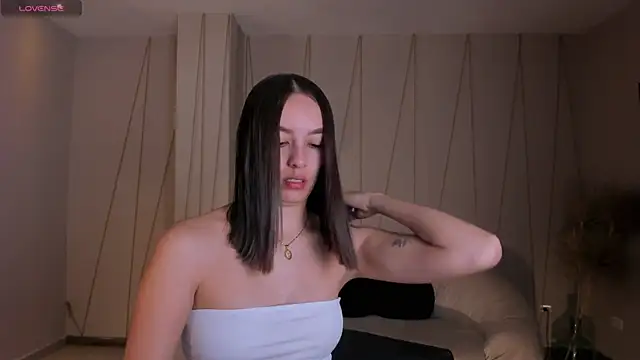 Snapshot of KaiaFerreira chatting on October 19, 12:51 pm KaiaFerreira online show from October 19, 12:51 pm