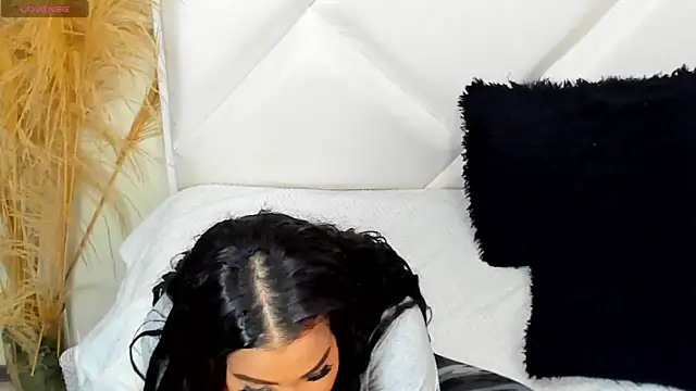 Snapshot of ScarlethNatasha chatting on September 27, 4:30 am ScarlethNatasha online show from September 27, 4:30 am