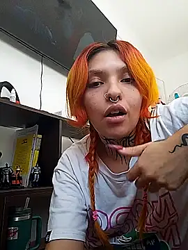 littledoll juicy online show from March 3, 8:15 pm