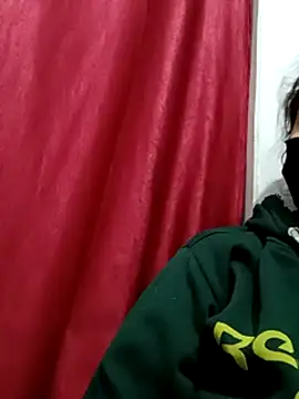 magicmoment00786 online show from November 27, 1:58 pm