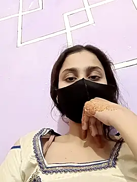 magicmoment00786 online show from November 6, 5:30 pm