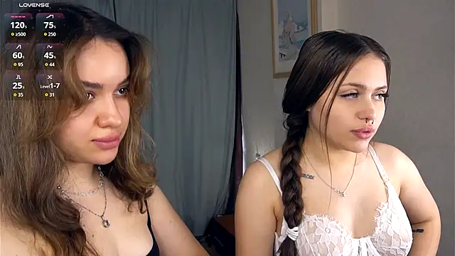 TateDevon online show from October 24, 6:09 am