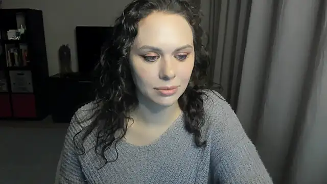 MollyCheiz online show from May 28, 11:02 pm