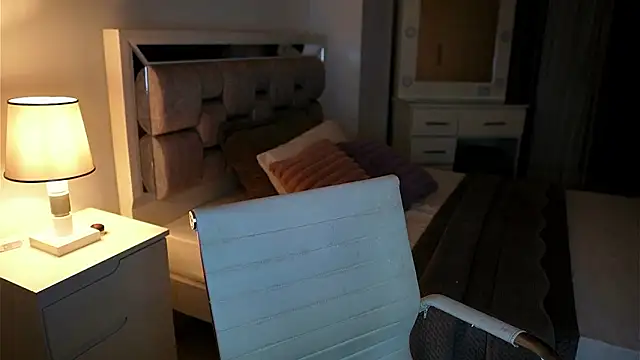 Camilaa bueno online show from February 23, 12:55 am