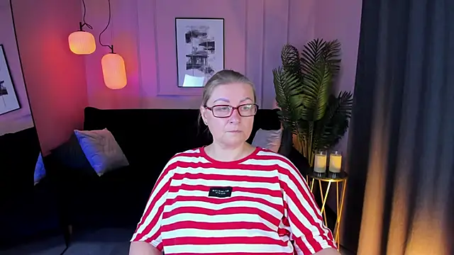 AlexandraKind online show from September 10, 1:44 pm